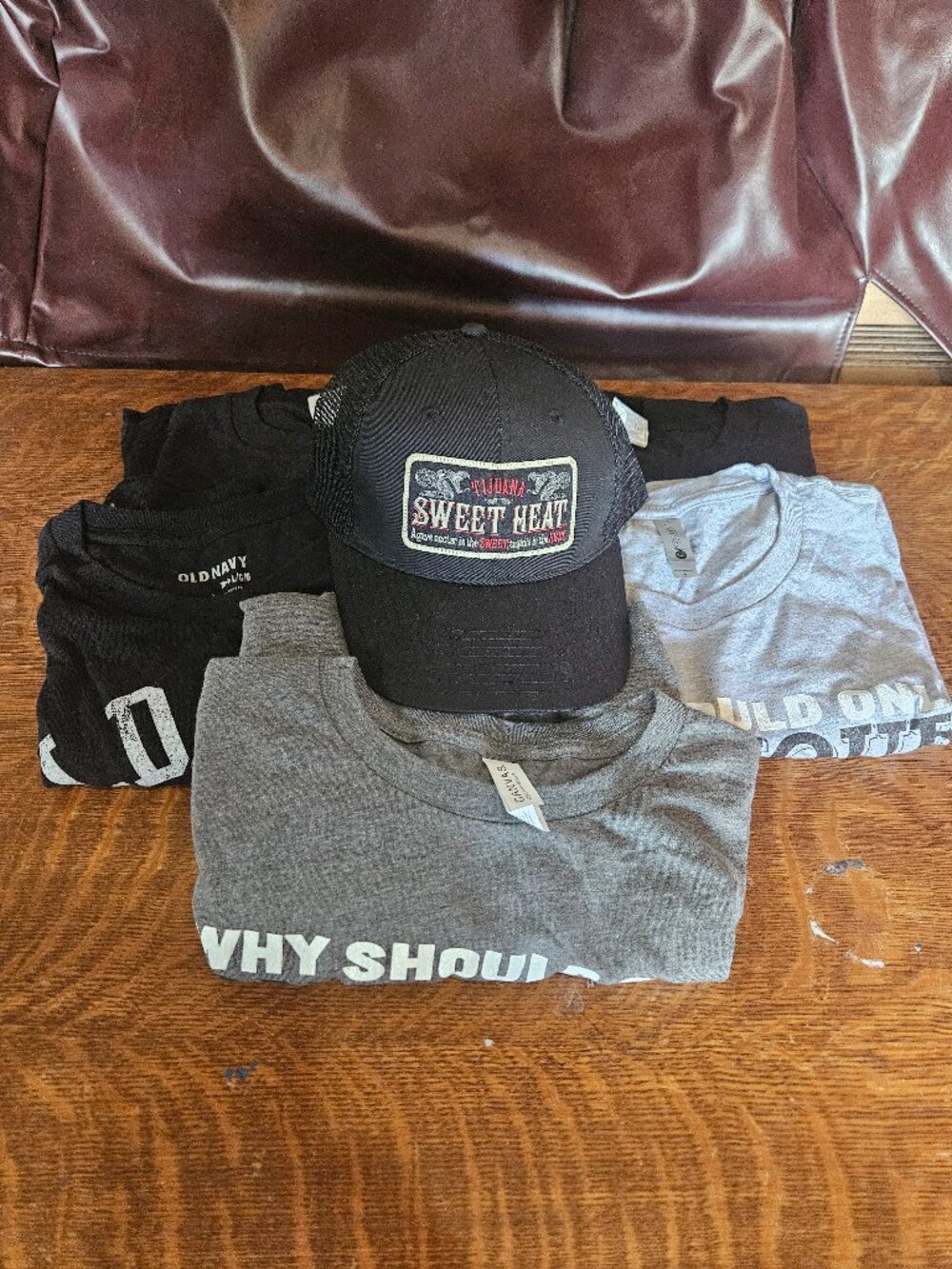 Five Mens size large t-shirts and ball cap